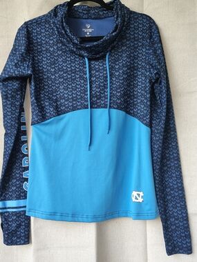 Colosseum Navy and Light Blue Cowl-Neck Pullover